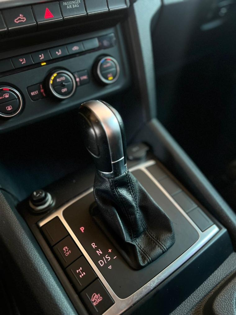 VOLKSWAGEN Amarok - Foto