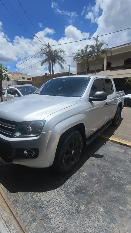 VOLKSWAGEN Amarok - Foto
