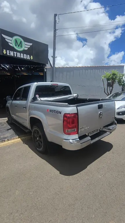 VOLKSWAGEN Amarok - Foto