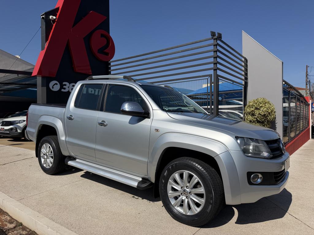 VOLKSWAGEN Amarok