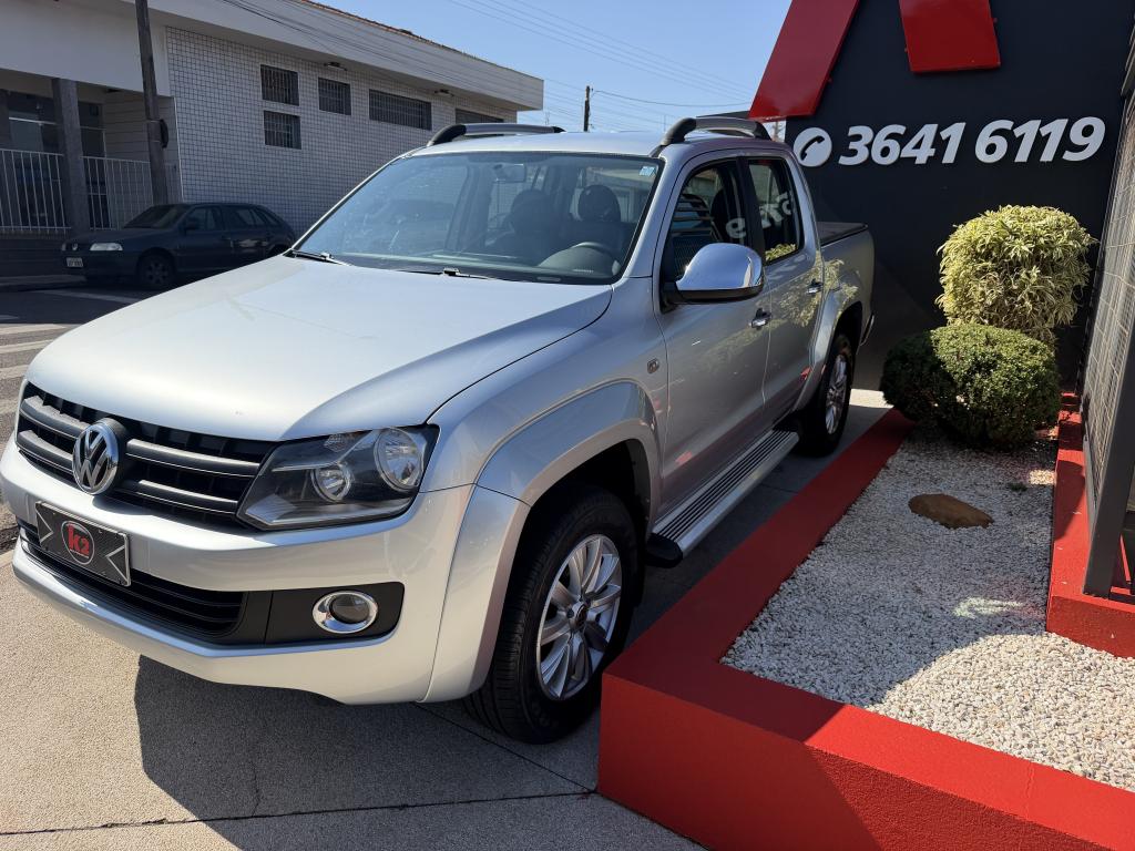 VOLKSWAGEN Amarok - Foto
