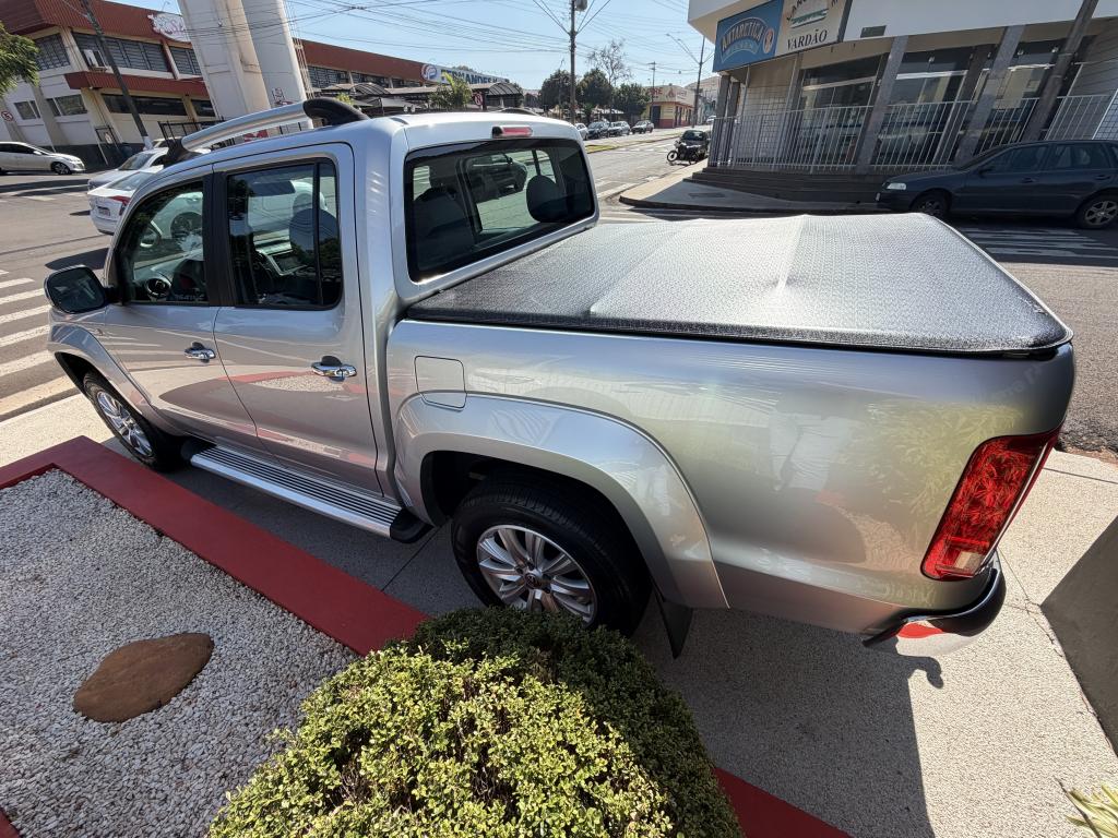 VOLKSWAGEN Amarok - Foto