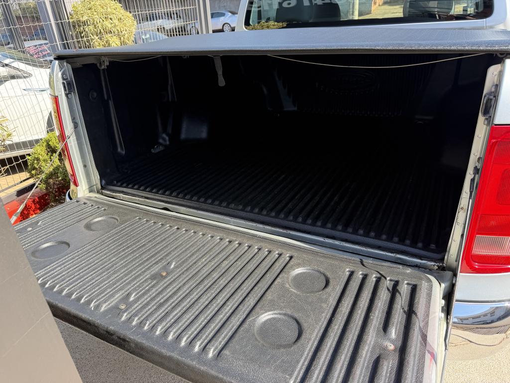 VOLKSWAGEN Amarok - Foto