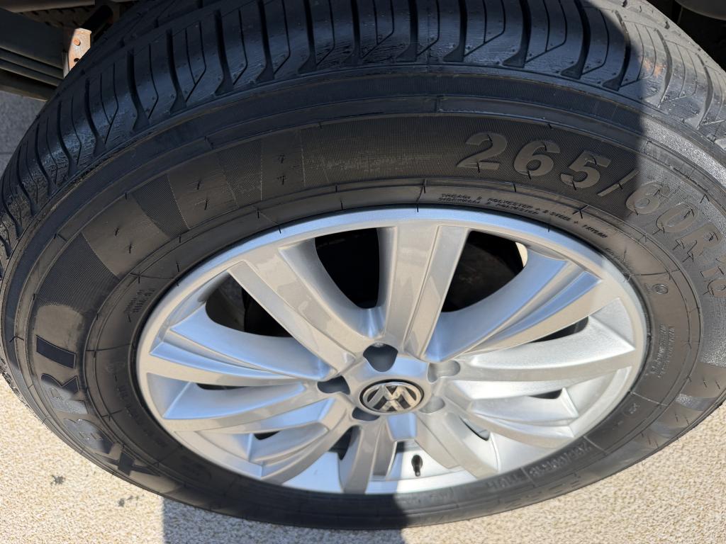 VOLKSWAGEN Amarok - Foto