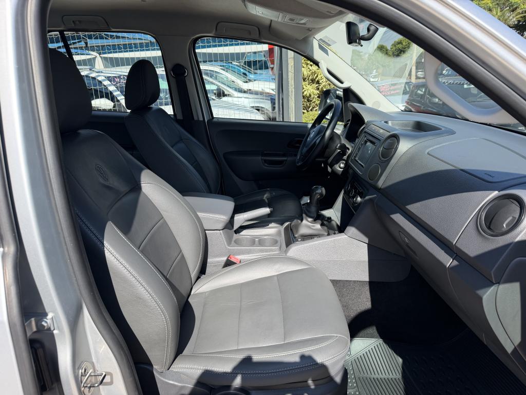 VOLKSWAGEN Amarok - Foto