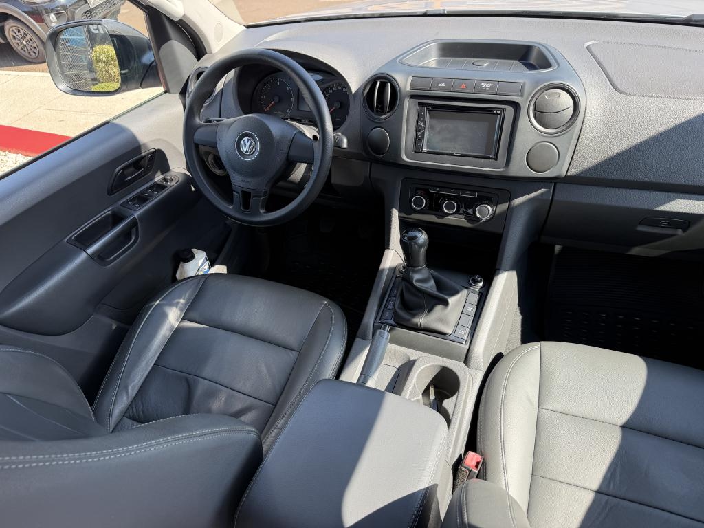 VOLKSWAGEN Amarok - Foto