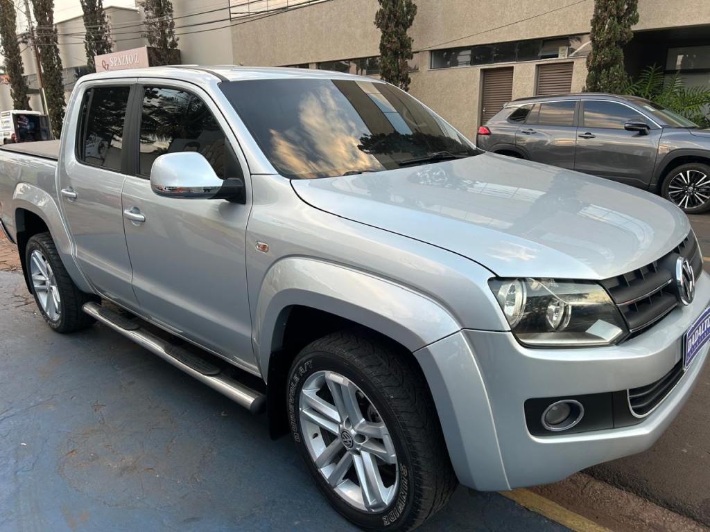 VOLKSWAGEN Amarok - Foto