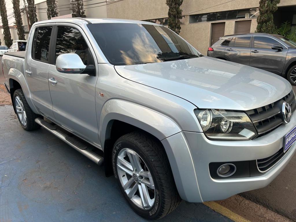 VOLKSWAGEN Amarok - Foto