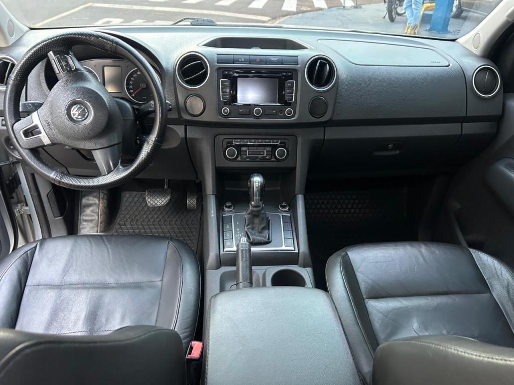 VOLKSWAGEN Amarok - Foto