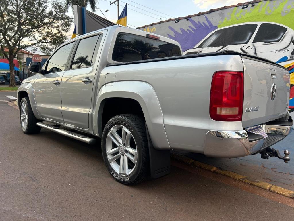 VOLKSWAGEN Amarok - Foto