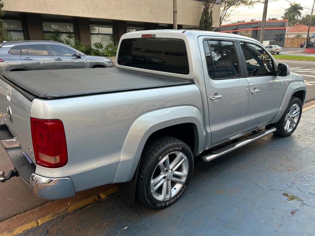 VOLKSWAGEN Amarok - Foto