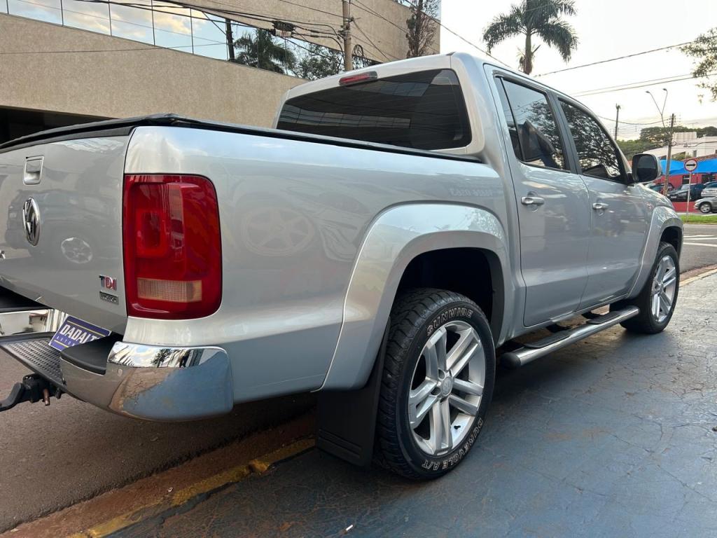 VOLKSWAGEN Amarok - Foto