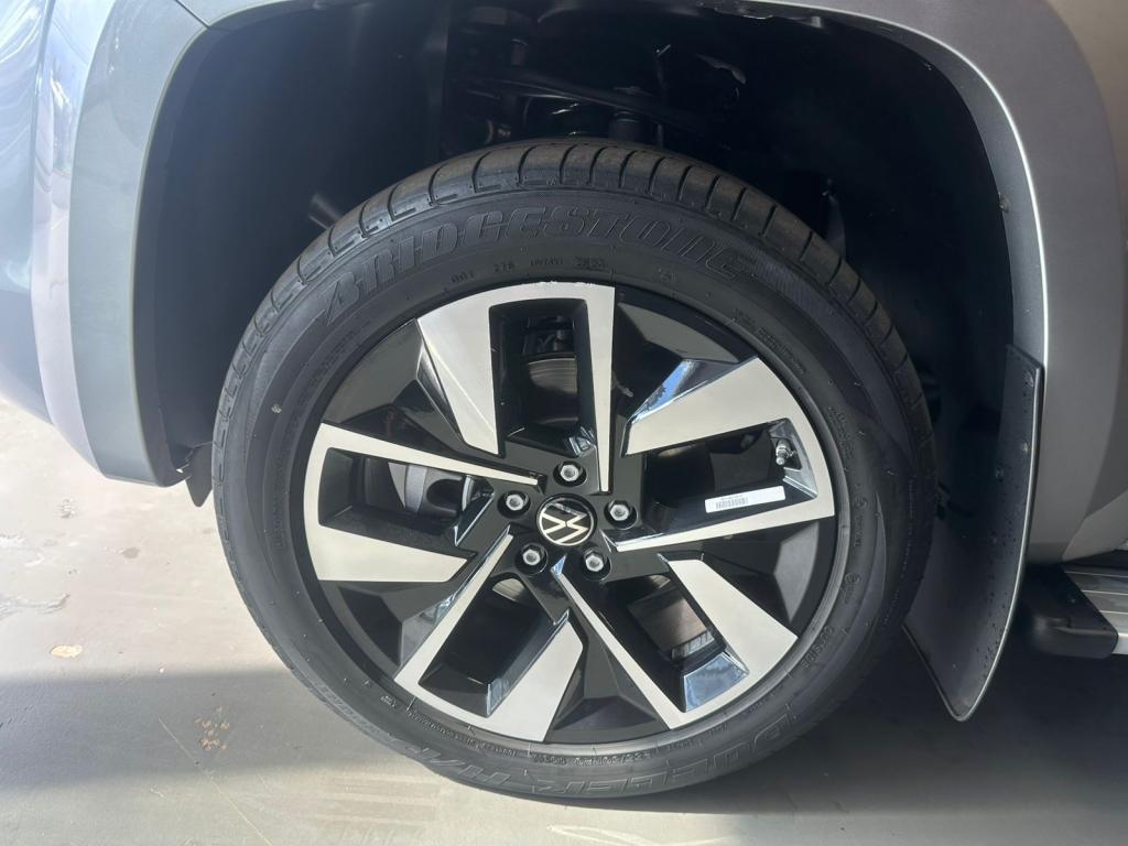 VOLKSWAGEN Amarok - Foto