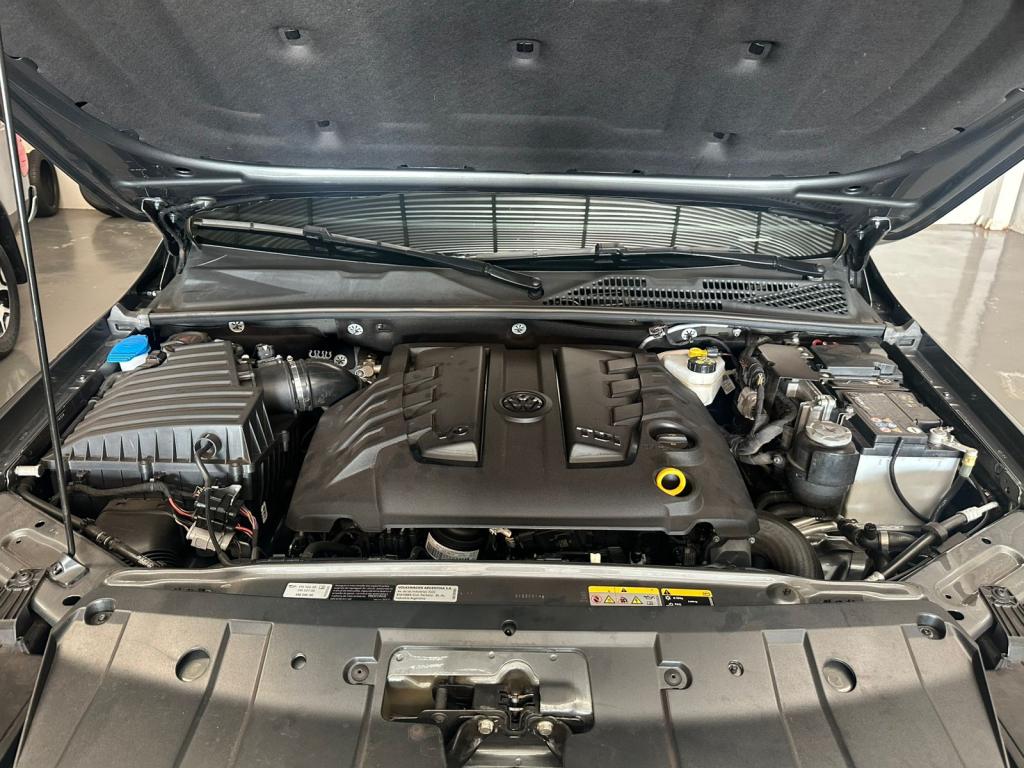 VOLKSWAGEN Amarok - Foto