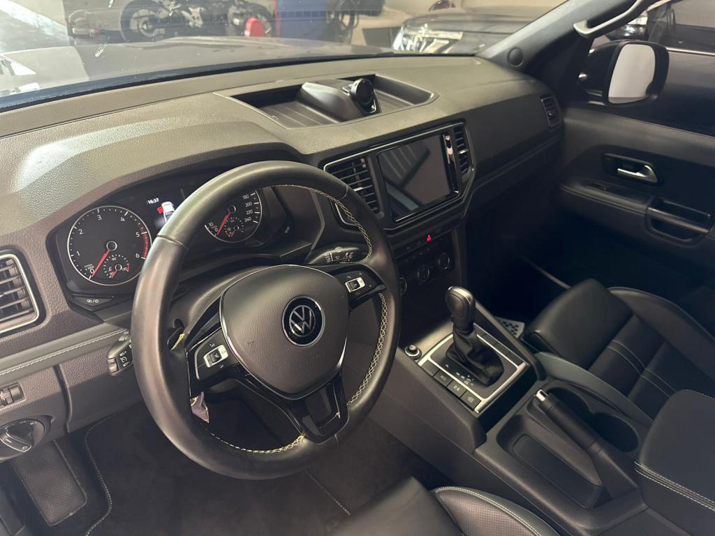 VOLKSWAGEN Amarok - Foto