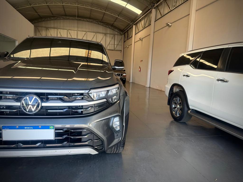 VOLKSWAGEN Amarok - Foto