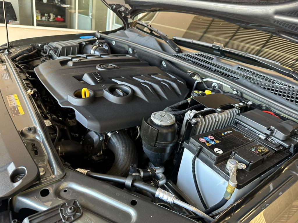 VOLKSWAGEN Amarok - Foto