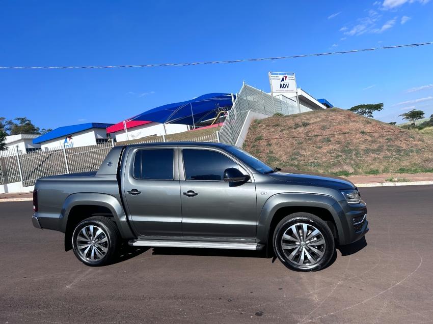 VOLKSWAGEN Amarok - Foto