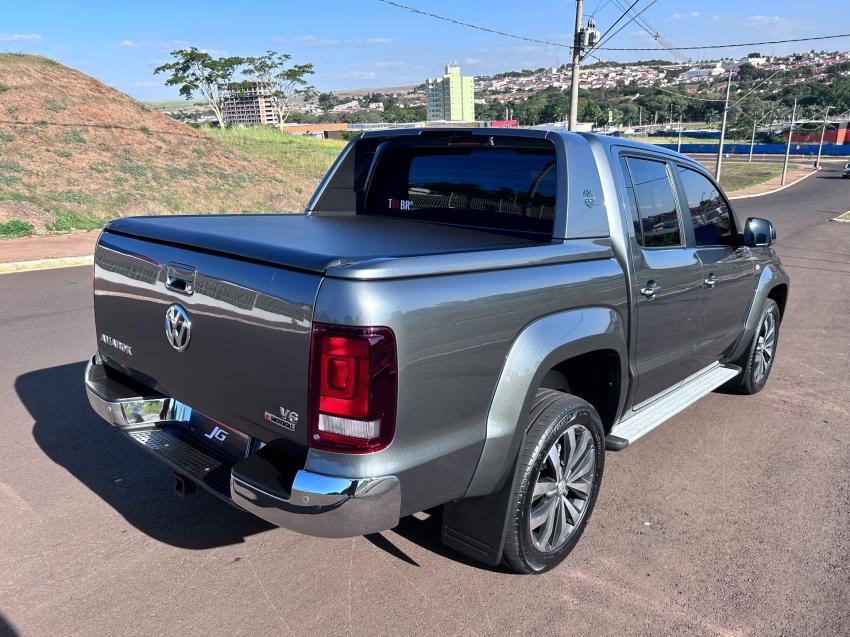VOLKSWAGEN Amarok - Foto