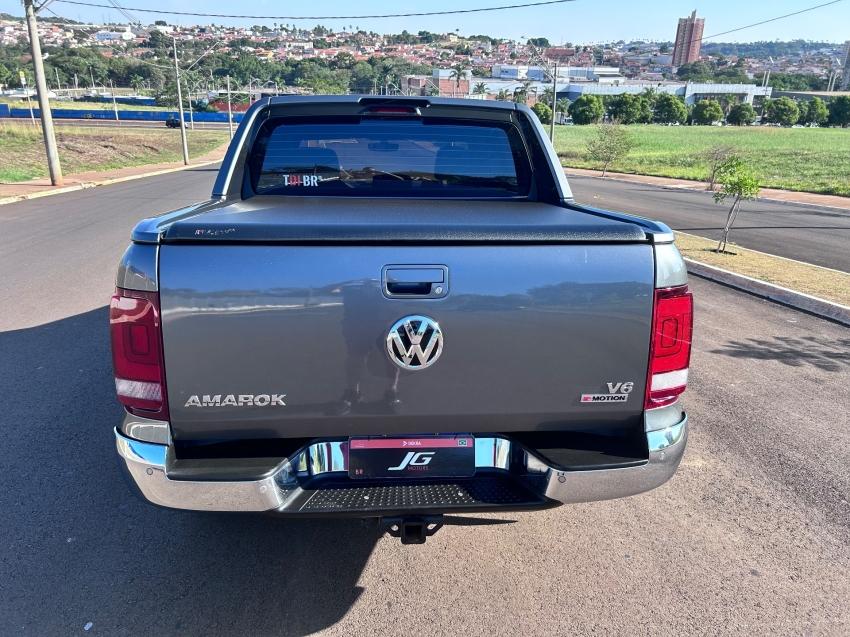 VOLKSWAGEN Amarok - Foto