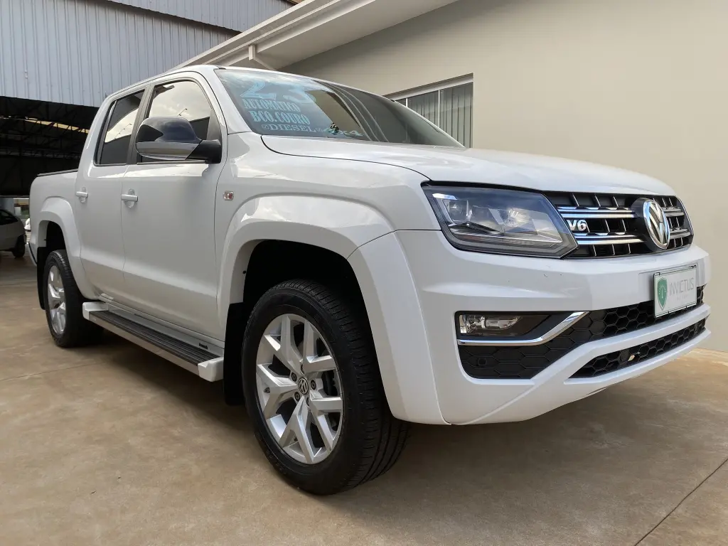 VOLKSWAGEN Amarok - Foto