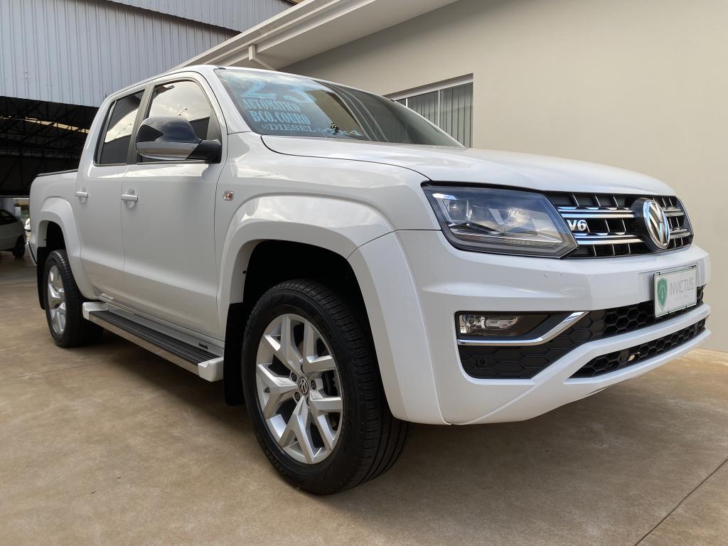 VOLKSWAGEN Amarok - Foto