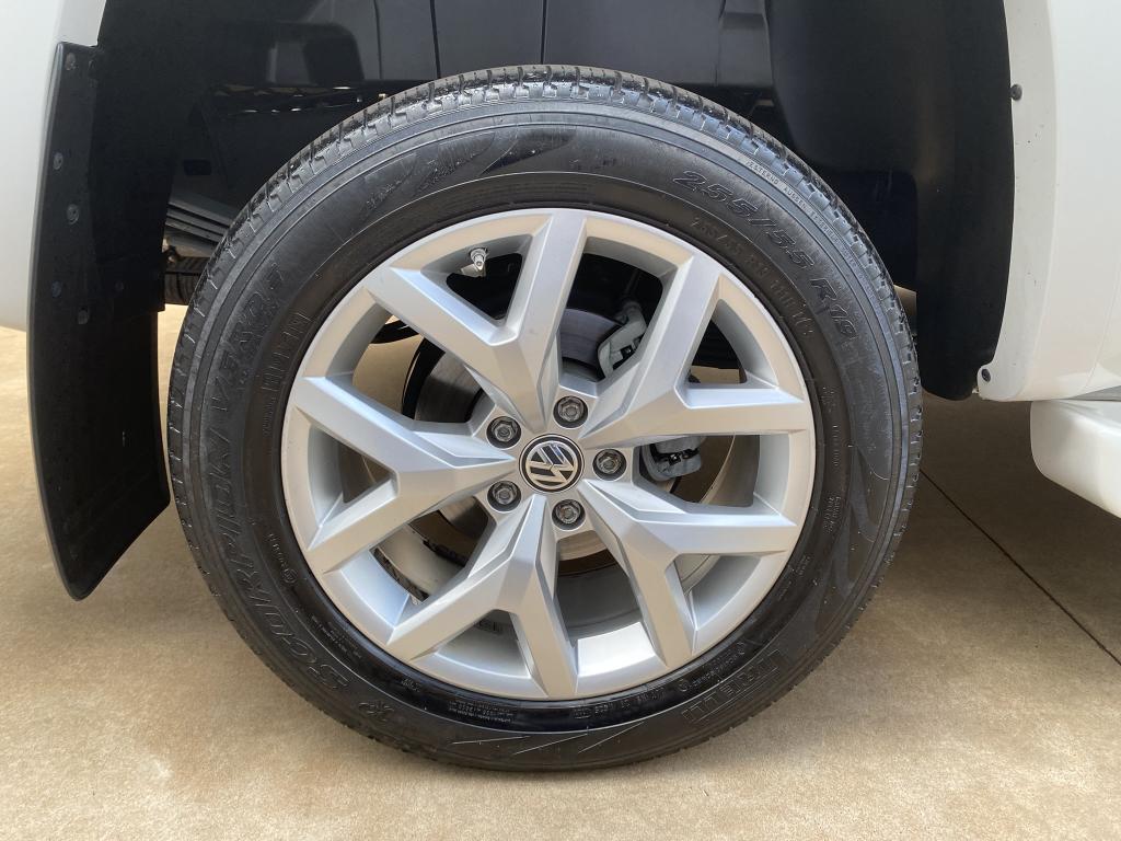 VOLKSWAGEN Amarok - Foto