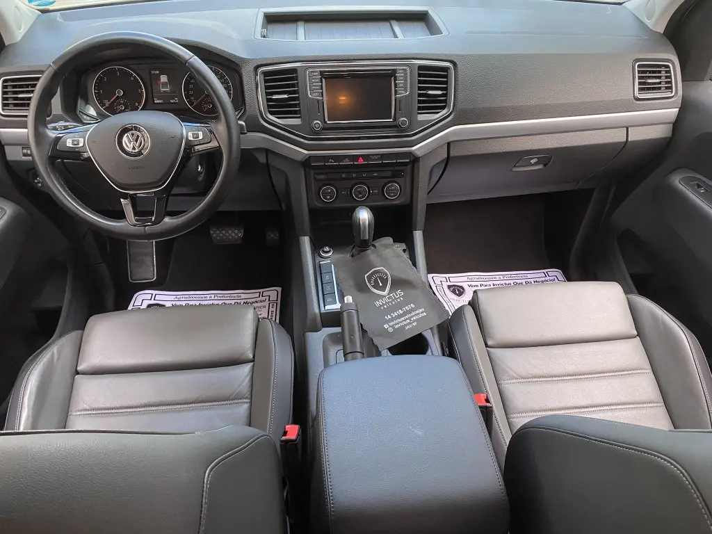 VOLKSWAGEN Amarok - Foto