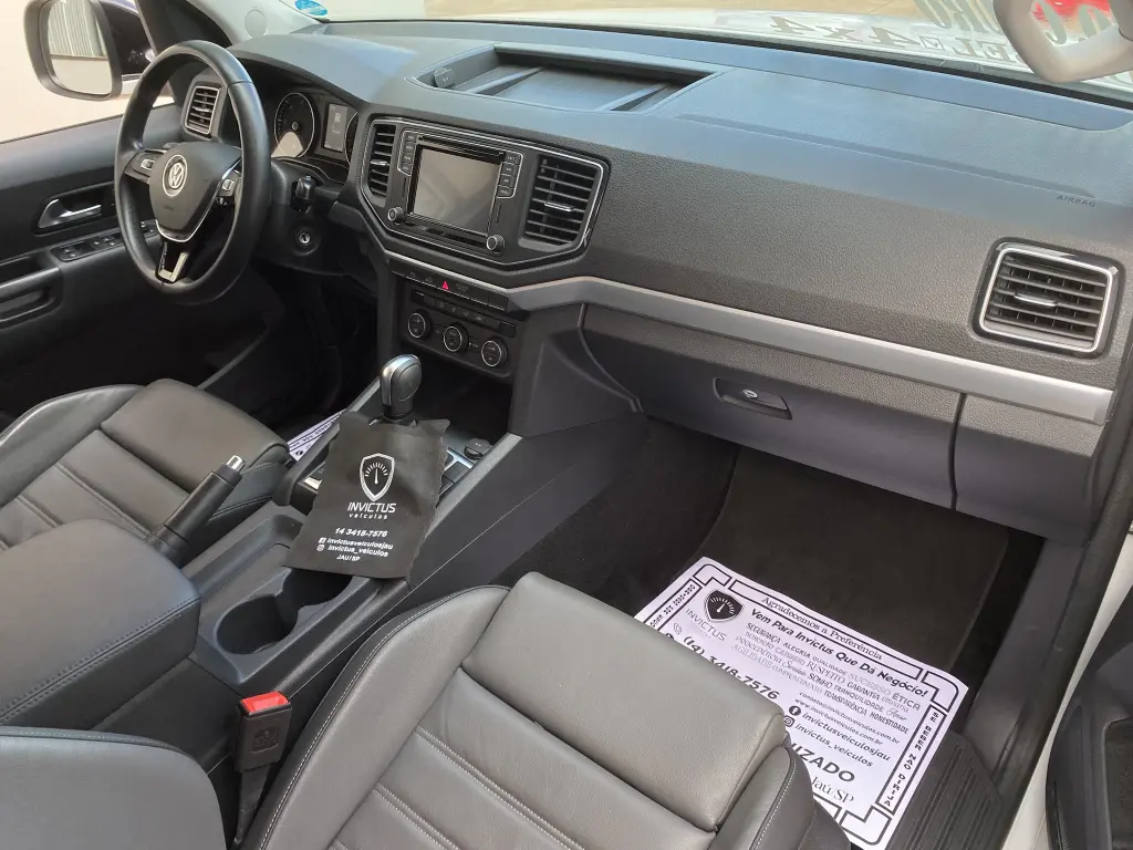 VOLKSWAGEN Amarok - Foto