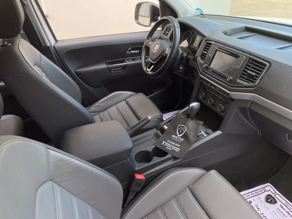 VOLKSWAGEN Amarok - Foto