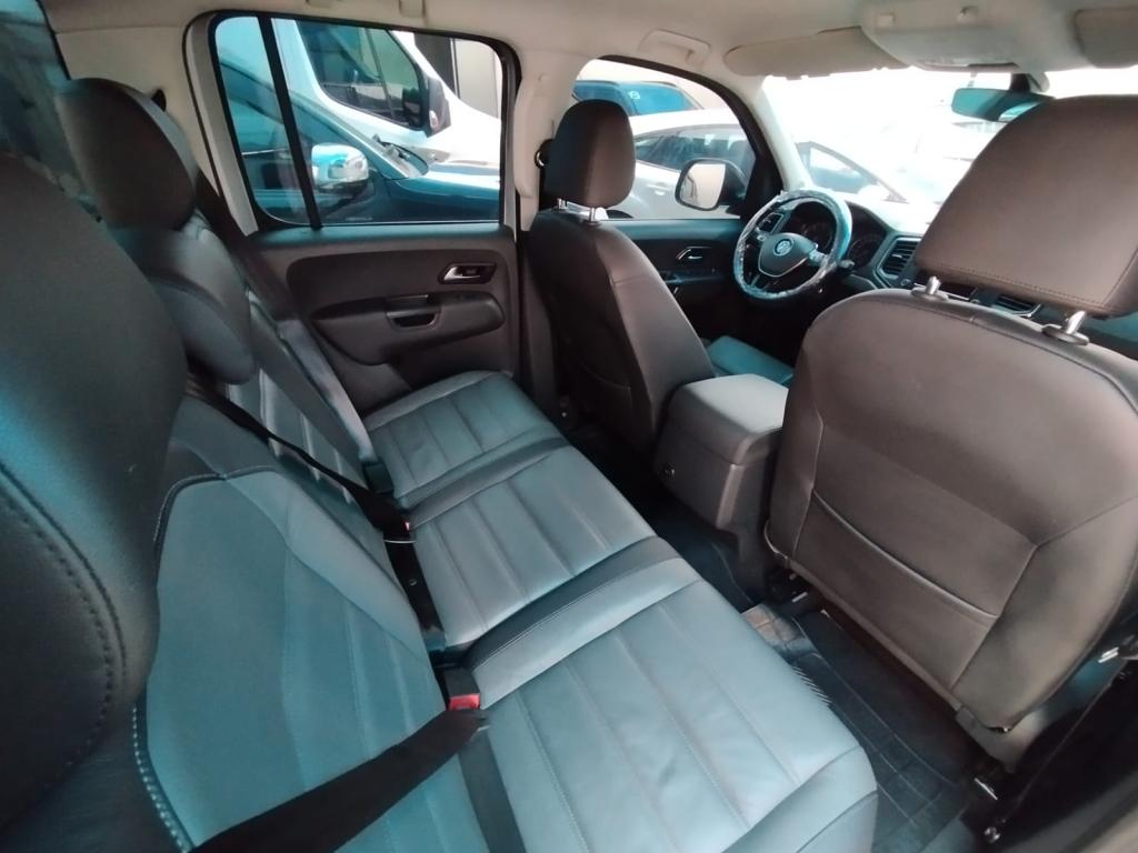 VOLKSWAGEN Amarok - Foto