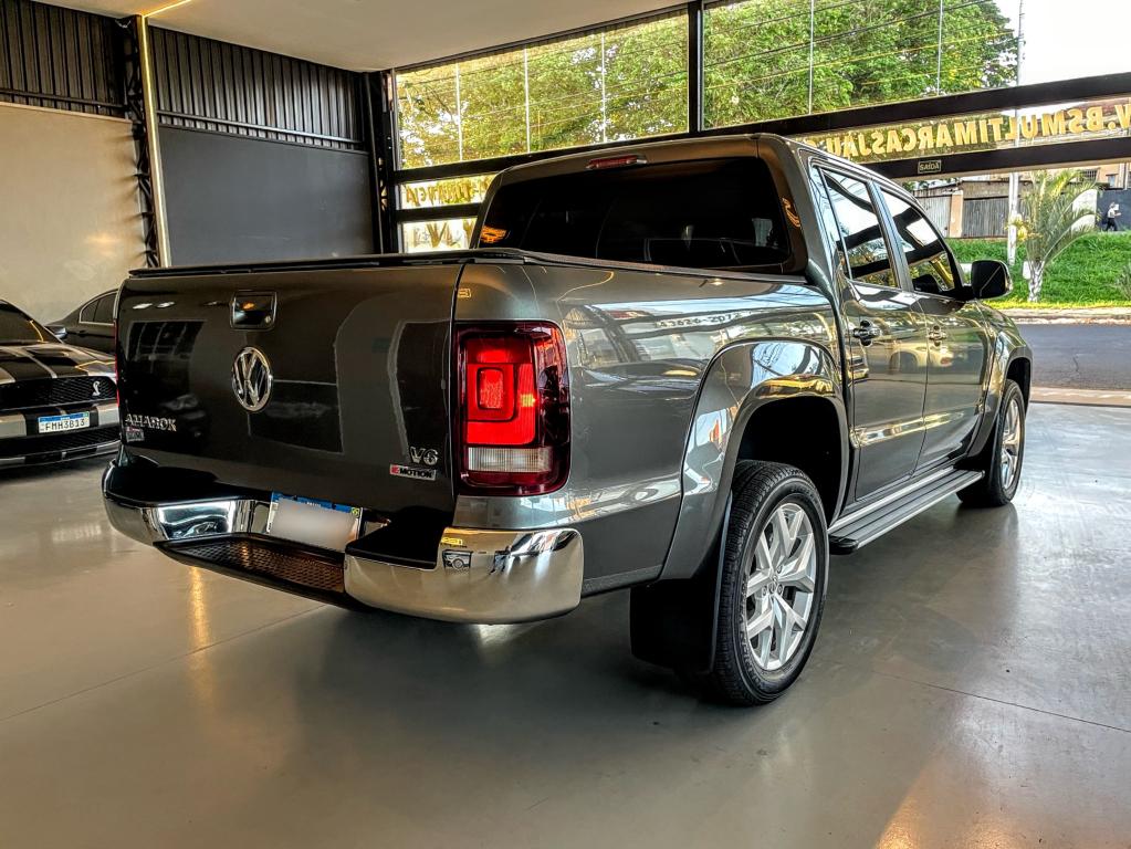 VOLKSWAGEN Amarok - Foto