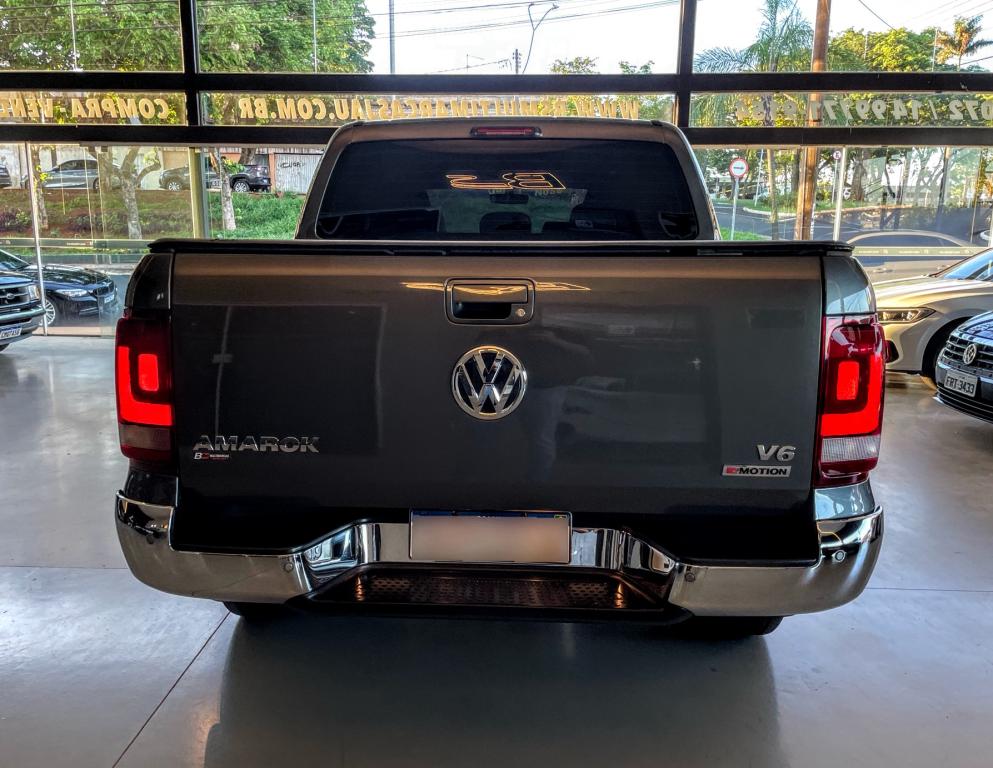 VOLKSWAGEN Amarok - Foto