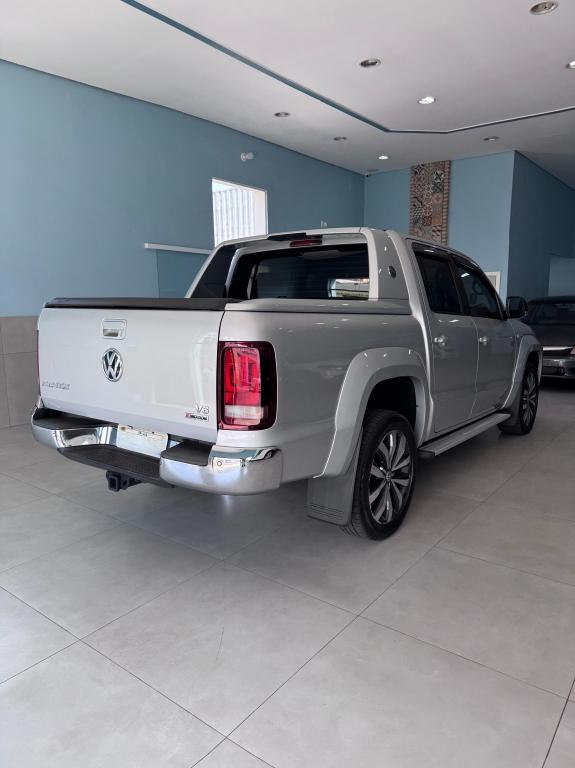 VOLKSWAGEN Amarok - Foto