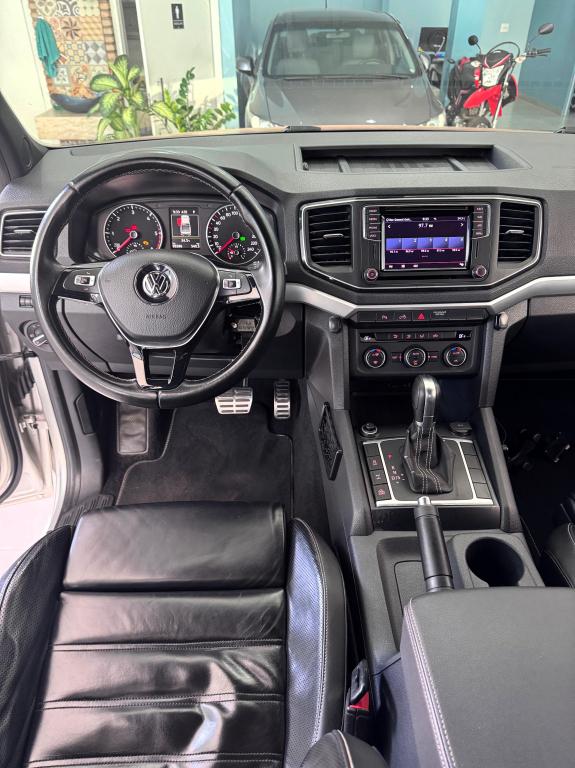 VOLKSWAGEN Amarok - Foto