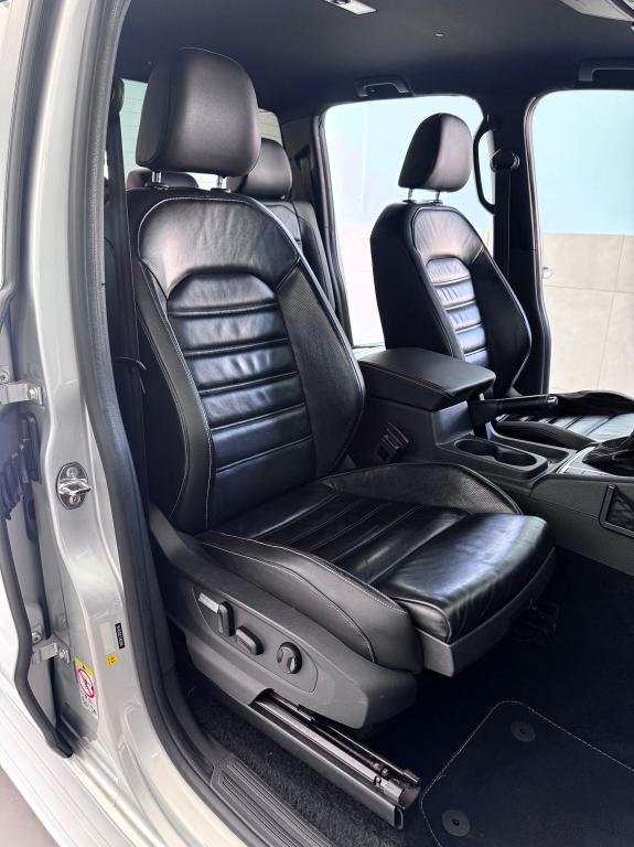 VOLKSWAGEN Amarok - Foto