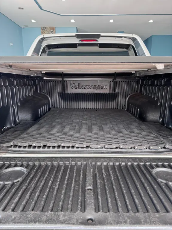 VOLKSWAGEN Amarok - Foto