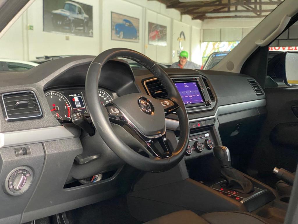 VOLKSWAGEN Amarok - Foto