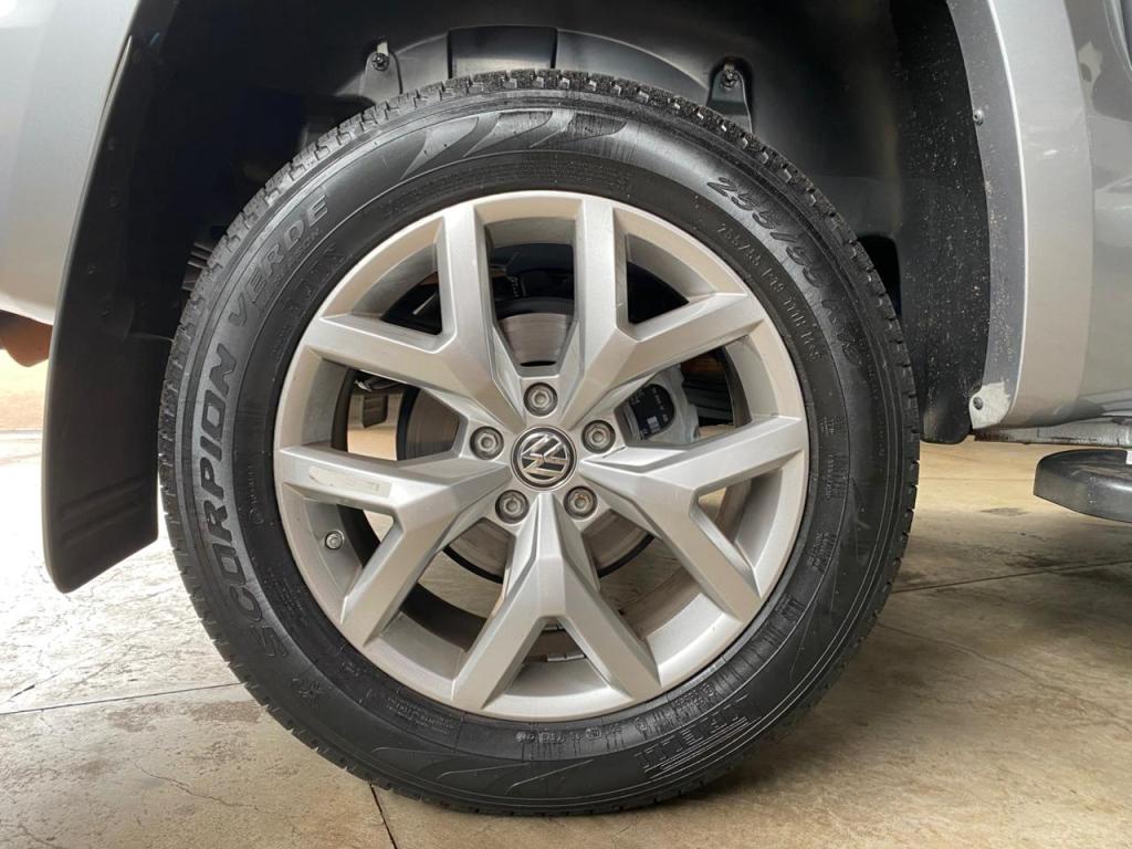 VOLKSWAGEN Amarok - Foto