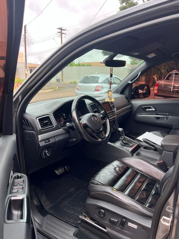VOLKSWAGEN Amarok - Foto