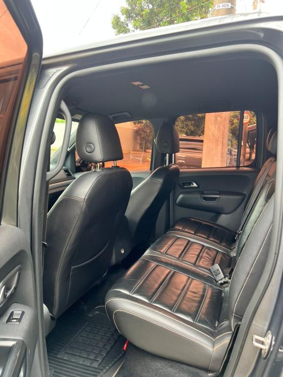 VOLKSWAGEN Amarok - Foto