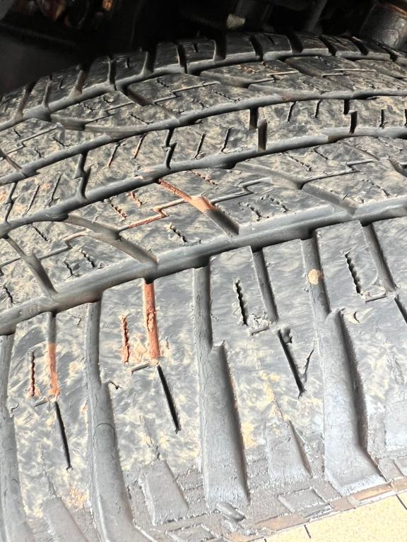 VOLKSWAGEN Amarok - Foto