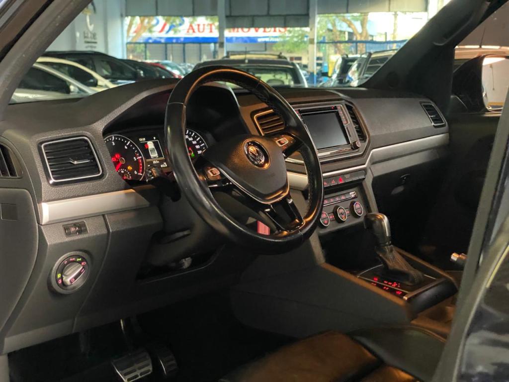 VOLKSWAGEN Amarok - Foto