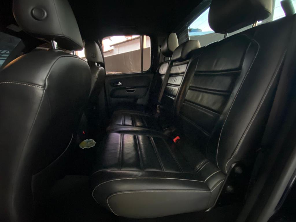 VOLKSWAGEN Amarok - Foto