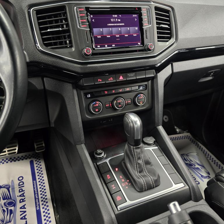 VOLKSWAGEN Amarok - Foto