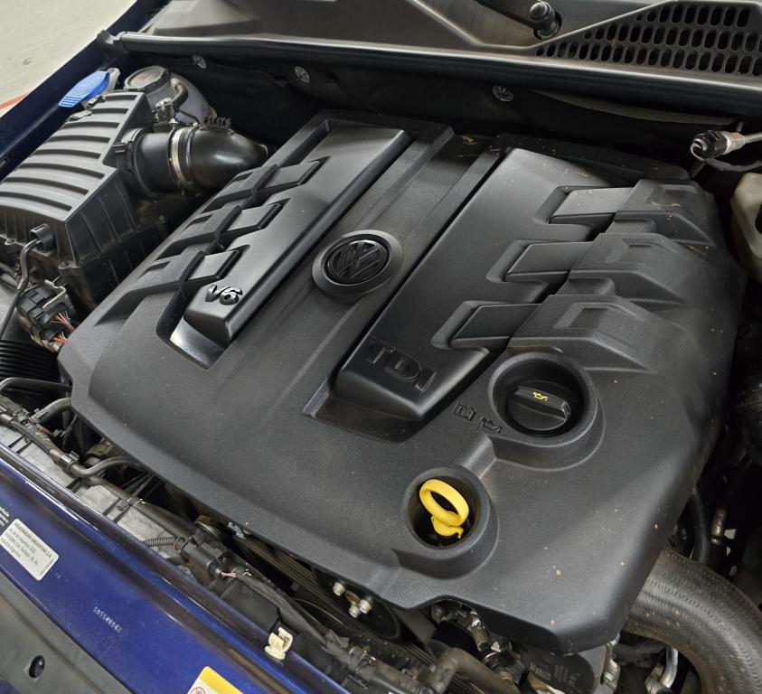 VOLKSWAGEN Amarok - Foto