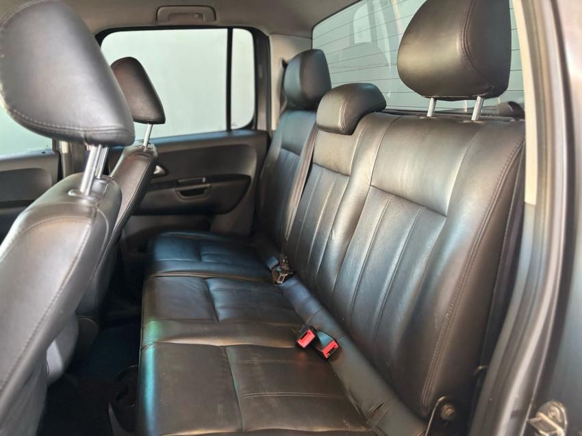 VOLKSWAGEN Amarok - Foto