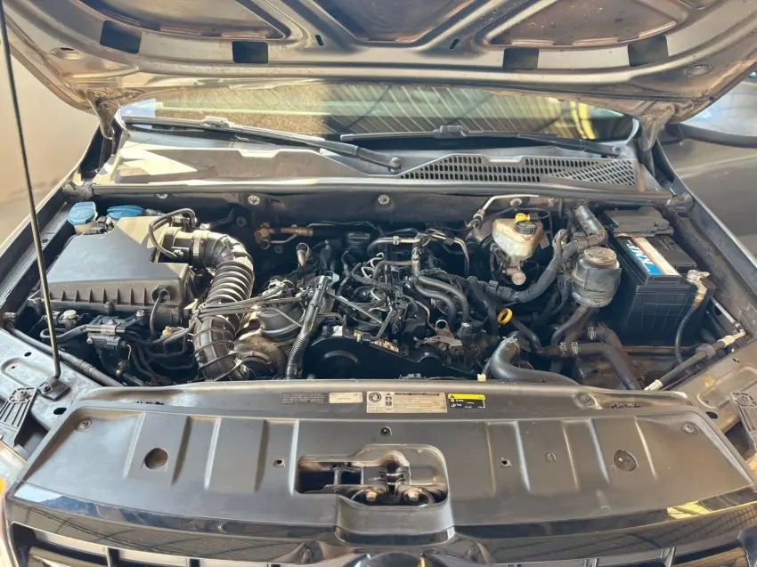 VOLKSWAGEN Amarok - Foto