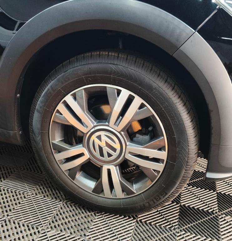 VOLKSWAGEN Cross UP - Foto