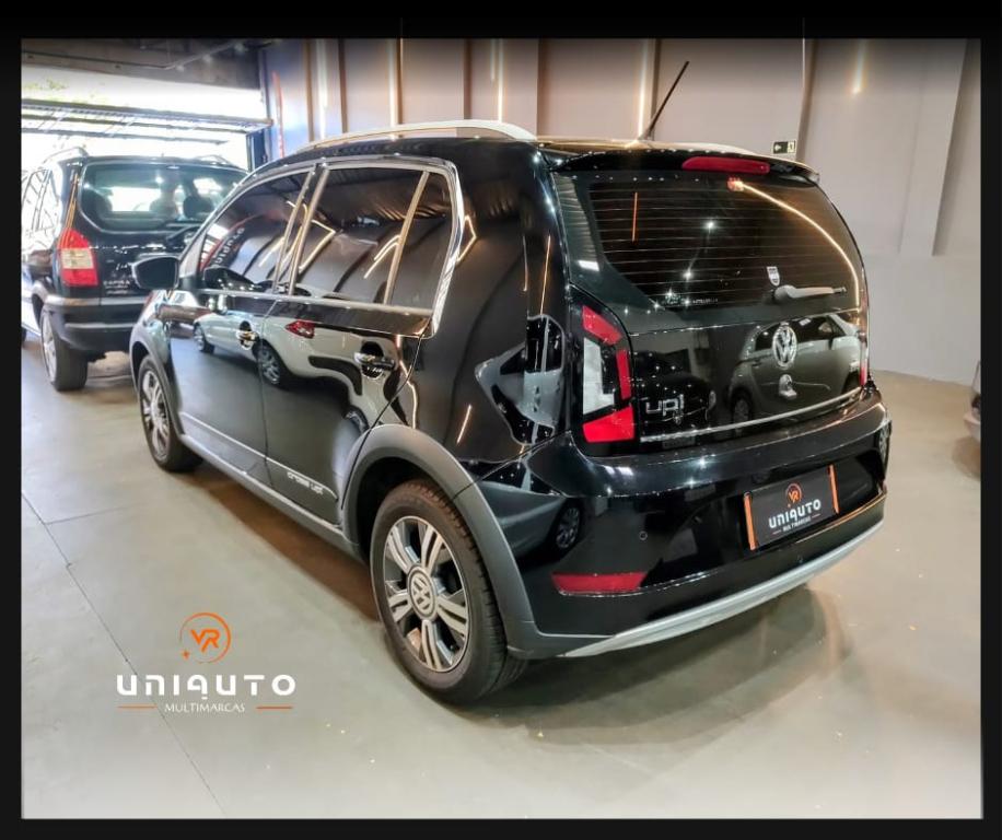 VOLKSWAGEN Cross UP - Foto